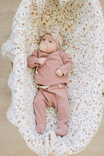 Load image into Gallery viewer, Blush Cotton Layette Set