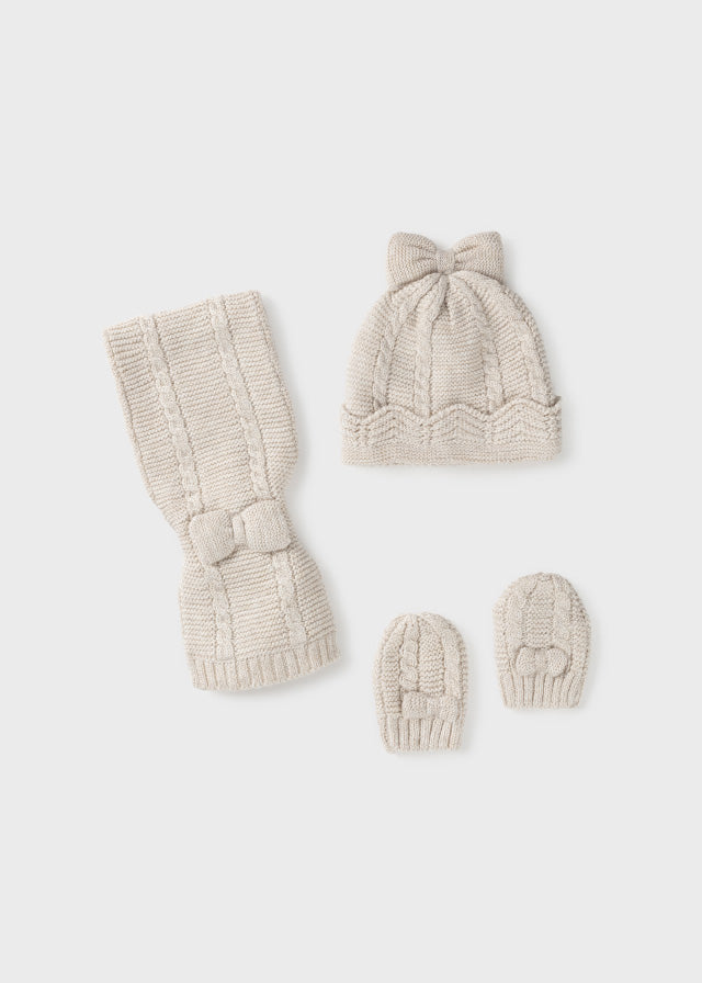 Cream Baby Hat & Scarf Set